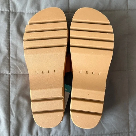 🧡 Reef - Cushion Vista Higher 🧡 - Picture 3 of 6